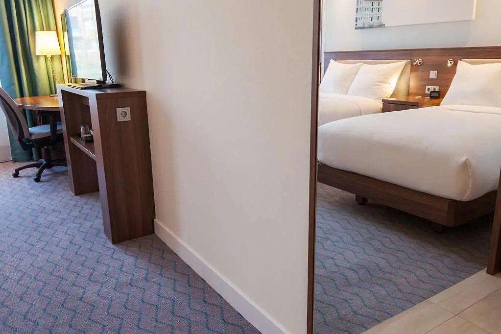 Hotel Hampton By Hilton Amsterdam Centre East
