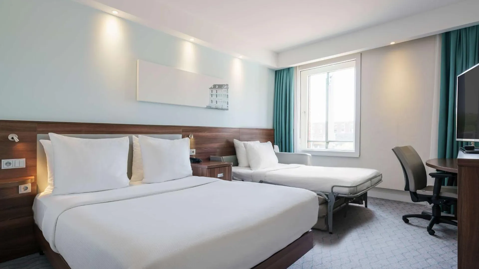 Hampton By Hilton Amsterdam Centre East Hotell